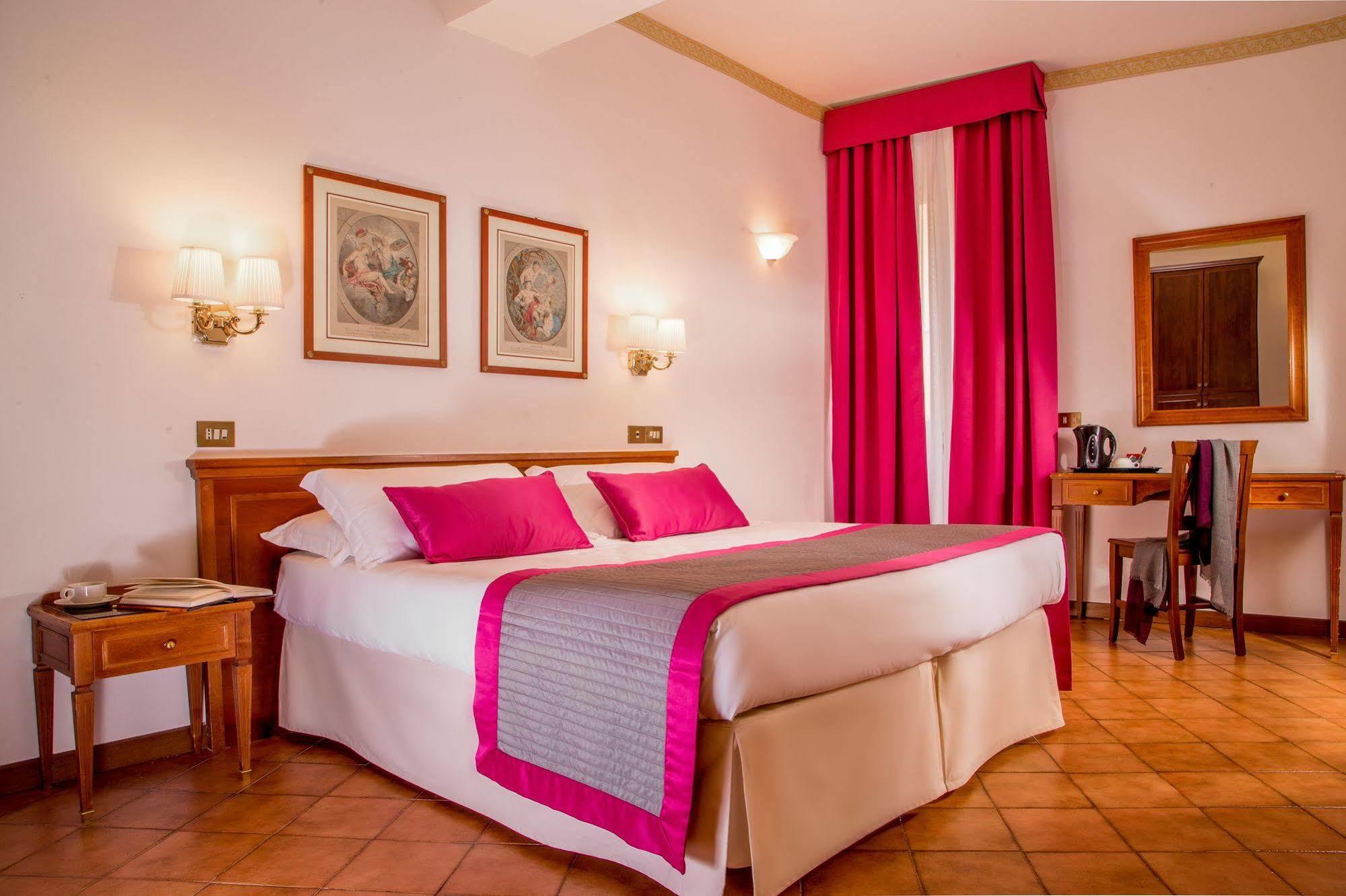 Sole Hotel Roma