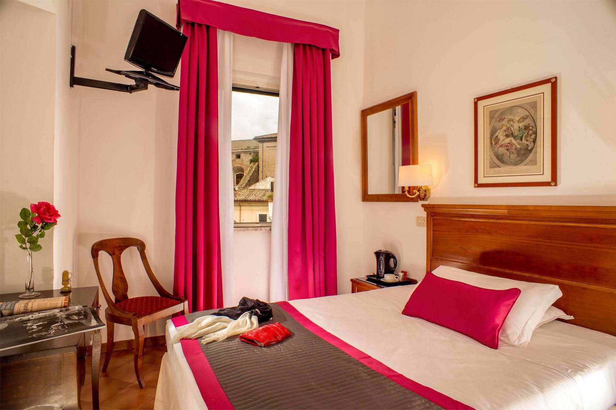 Sole 3* Roma