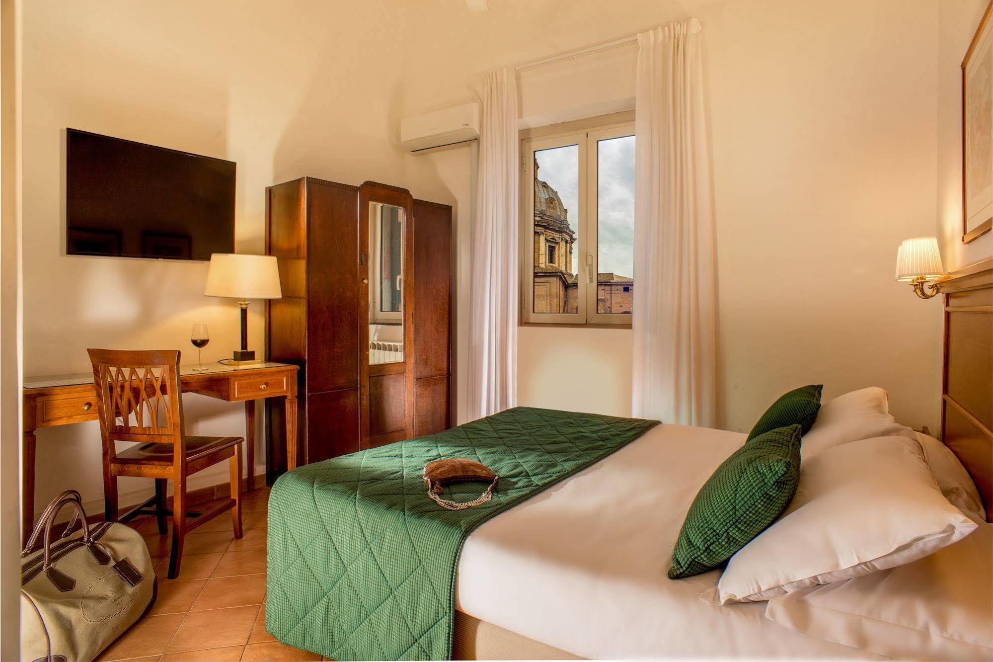 Sole Hotel