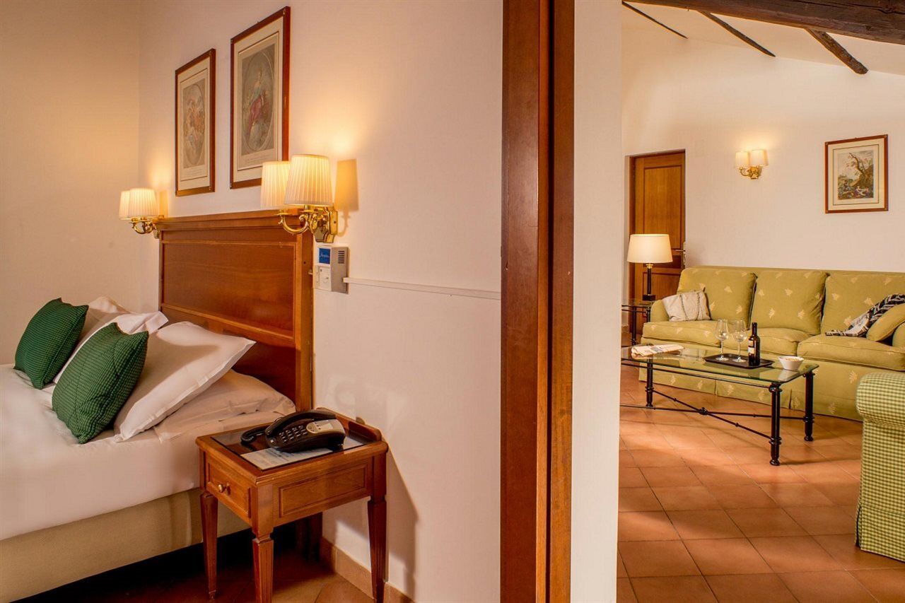 Sole Hotel 3*